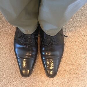 Santoni cap toe shoes in black, UK 7.5 US. 8.5 with detail on cap